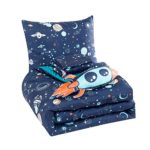 WPM Kids Collection Bedding 4 Piece Blue Space Ship Rocket Print Twin Size Comforter Set with Sheet Pillow sham and Rocket Toy Fun Stars Planets Design (Pandora, Twin Comforter)